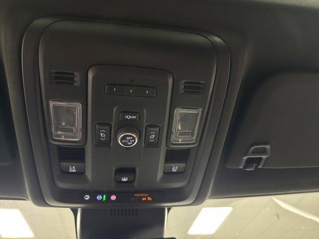 Photo of 2023 Summit White Chevrolet Suburban