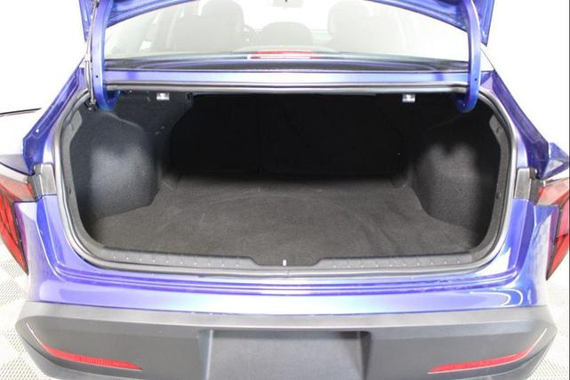Photo of 2025 Deep Sea Blue Kia K4