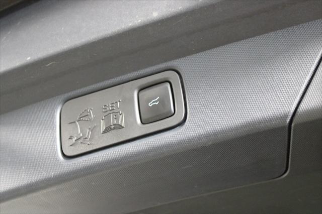 Photo of 2022 Star White Metallic Tri-Coat Ford Mustang Mach-E