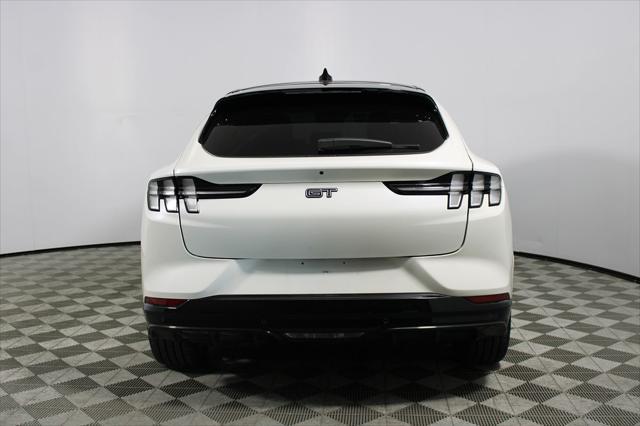 Photo of 2022 Star White Metallic Tri-Coat Ford Mustang Mach-E