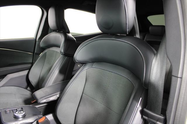 Photo of 2022 Star White Metallic Tri-Coat Ford Mustang Mach-E