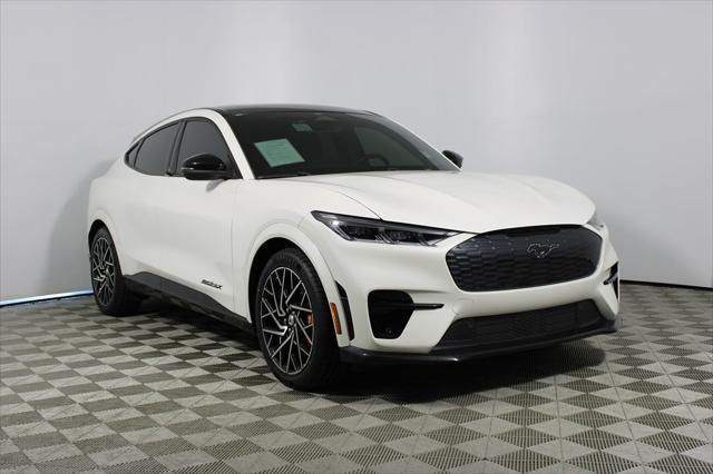 Photo of 2022 Star White Metallic Tri-Coat Ford Mustang Mach-E