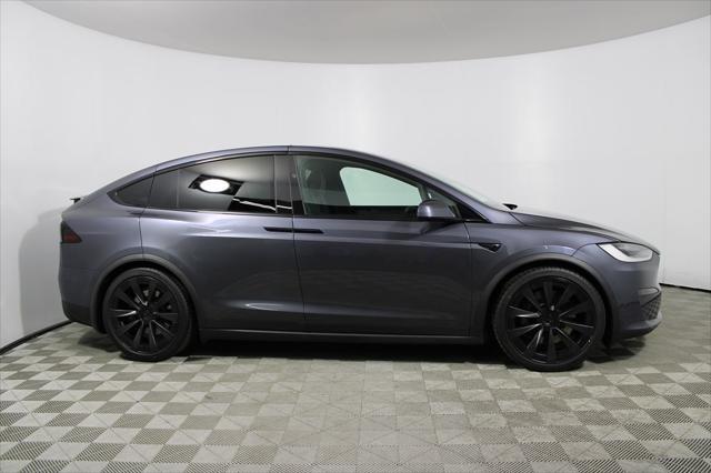 Photo of 2022 Gray Tesla Model X