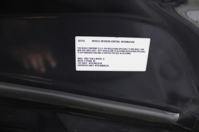 Photo of 2022 Gray Tesla Model X