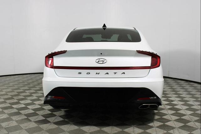Photo of 2020 Quartz White Hyundai SONATA