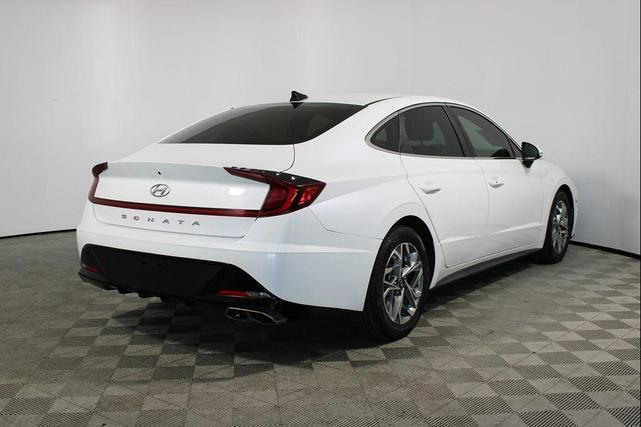 Photo of 2020 Quartz White Hyundai SONATA