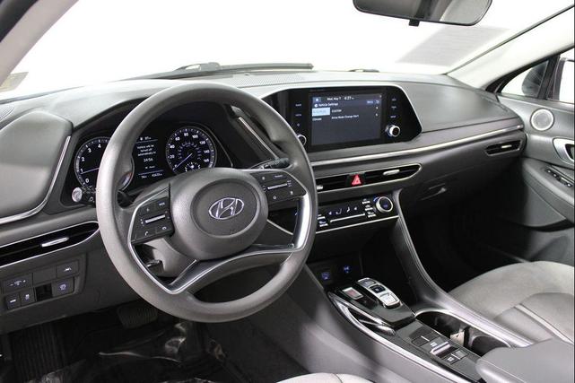 Photo of 2020 Quartz White Hyundai SONATA