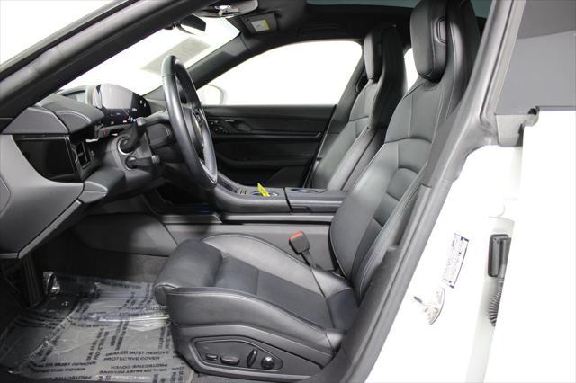 Photo of 2021 White Porsche Taycan