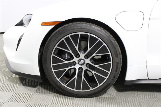 Photo of 2021 White Porsche Taycan