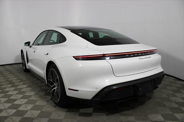 Photo of 2021 White Porsche Taycan