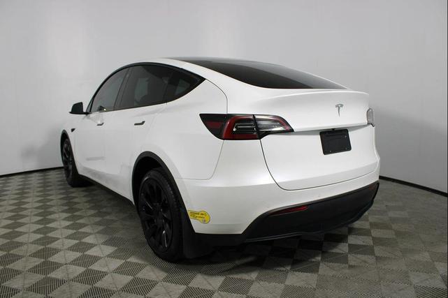 Photo of 2022 Pearl White Multi-Coat Tesla Model Y