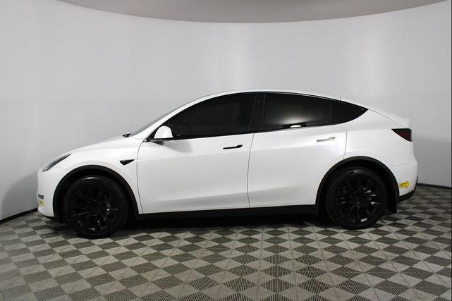 Photo of 2022 Pearl White Multi-Coat Tesla Model Y