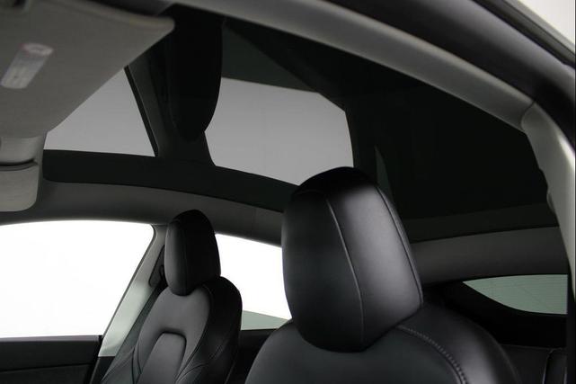 Photo of 2022 Pearl White Multi-Coat Tesla Model Y