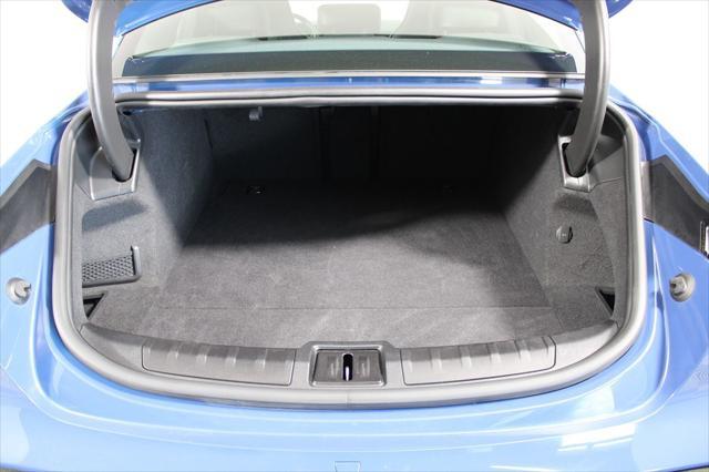 Photo of 2022 Blue Porsche Taycan