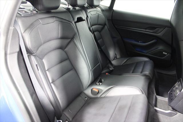 Photo of 2022 Blue Porsche Taycan