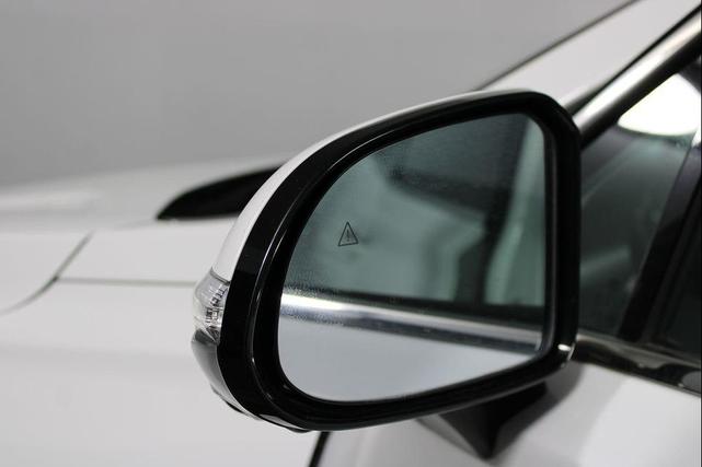 Photo of 2023 Serenity White Pearl Hyundai SANTA FE