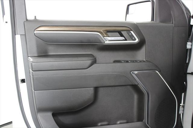 Photo of 2023 Summit White Chevrolet Silverado 1500