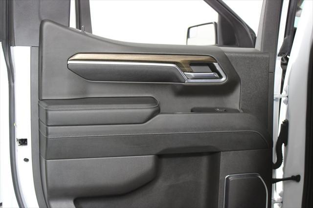 Photo of 2023 Summit White Chevrolet Silverado 1500