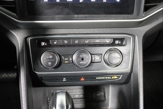 Photo of 2021 Gray Volkswagen Atlas Cross Sport