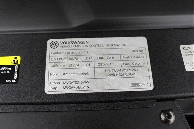 Photo of 2021 Gray Volkswagen Atlas Cross Sport