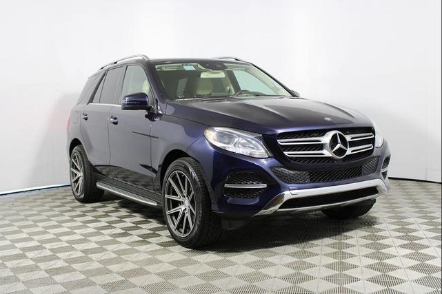 Photo of 2017 Blue Mercedes-Benz GLE 350