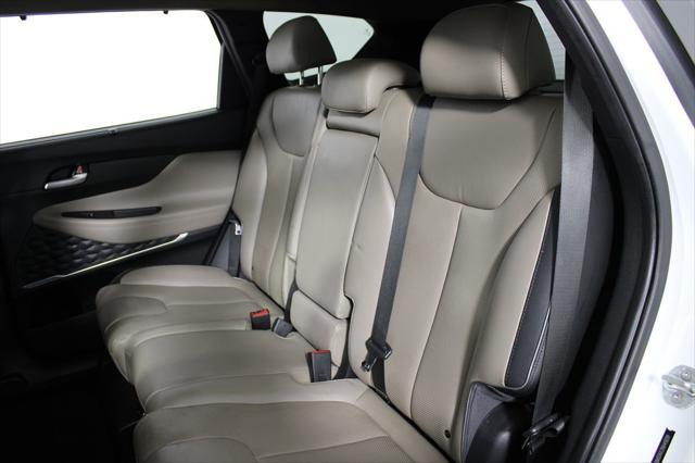 Photo of 2022 Quartz White Hyundai SANTA FE