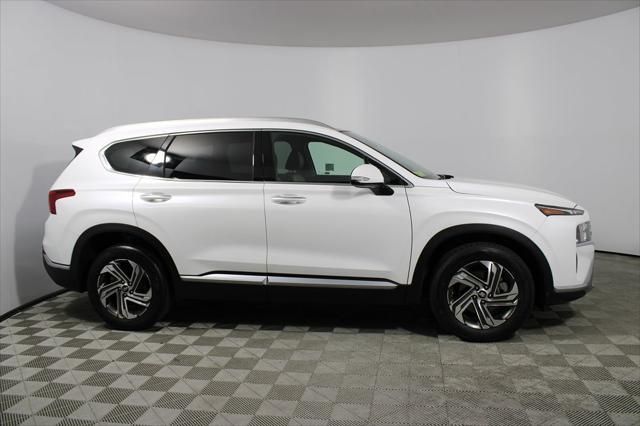 Photo of 2022 Quartz White Hyundai SANTA FE