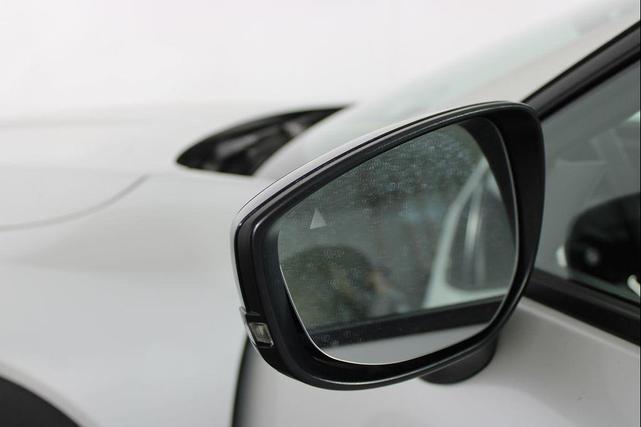 Photo of 2024 Wind Chill Pearl Mazda CX-50