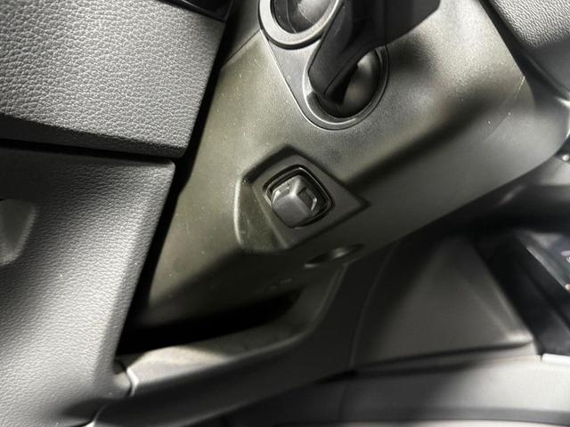 Photo of 2020 Manhattan Gray Metallic Audi e-tron Sportback