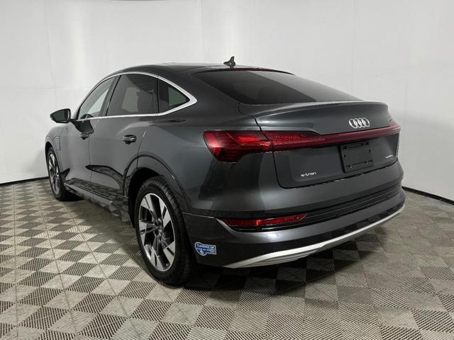 Photo of 2020 Manhattan Gray Metallic Audi e-tron Sportback