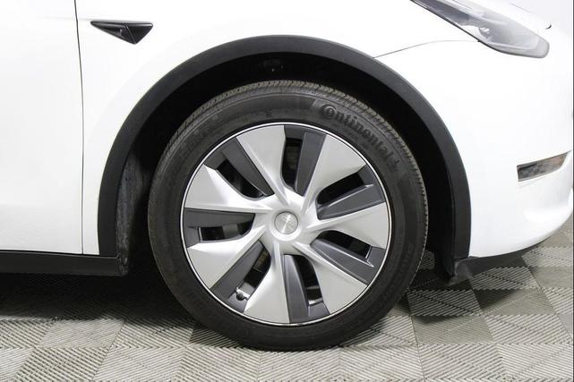 Photo of 2023 Pearl White Multi-Coat Tesla Model Y