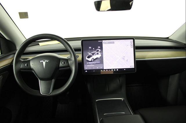 Photo of 2023 Pearl White Multi-Coat Tesla Model Y