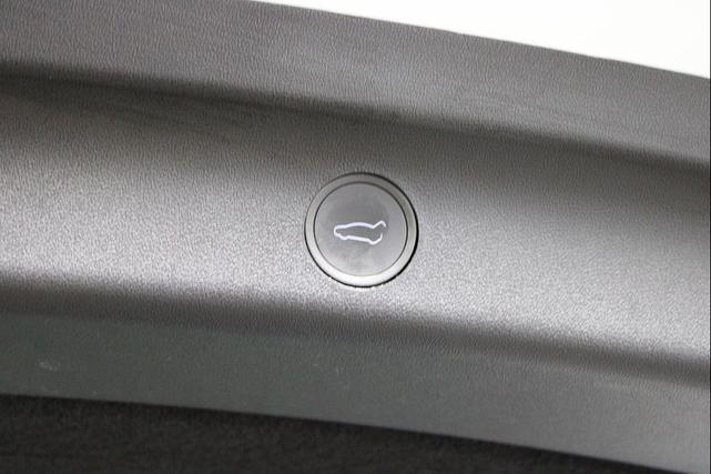 Photo of 2023 Pearl White Multi-Coat Tesla Model Y