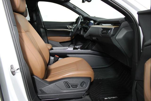 Photo of 2024 Glacier White Metallic Audi Q8 e-tron