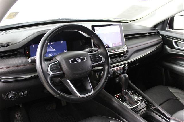 Photo of 2022 Sting-Gray Clearcoat Jeep Compass