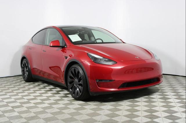 Photo of 2022 Red Multi-Coat Tesla Model Y