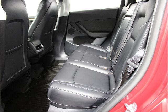Photo of 2022 Red Multi-Coat Tesla Model Y