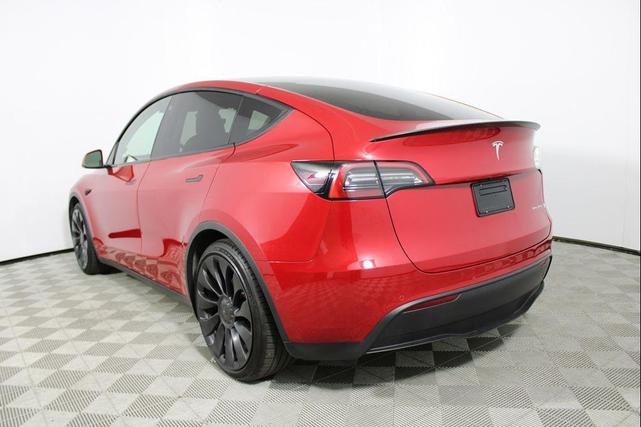 Photo of 2022 Red Multi-Coat Tesla Model Y
