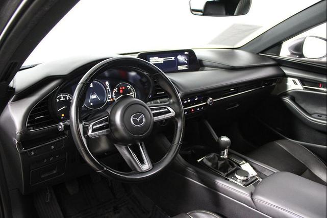 Photo of 2021 Machine Gray Metallic Mazda Mazda3