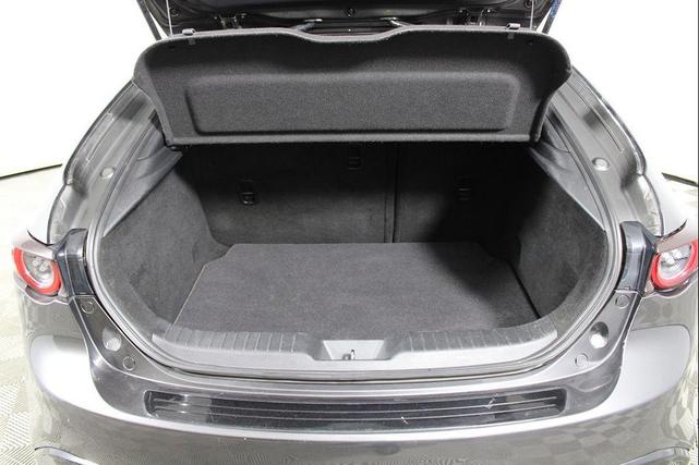 Photo of 2021 Machine Gray Metallic Mazda Mazda3