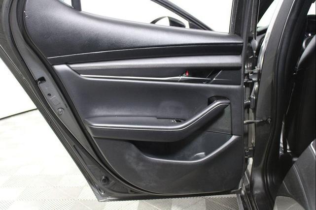 Photo of 2021 Machine Gray Metallic Mazda Mazda3