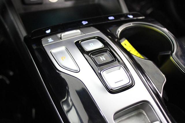 Photo of 2023 Phantom Black Hyundai TUCSON Hybrid