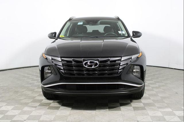 Photo of 2023 Phantom Black Hyundai TUCSON Hybrid