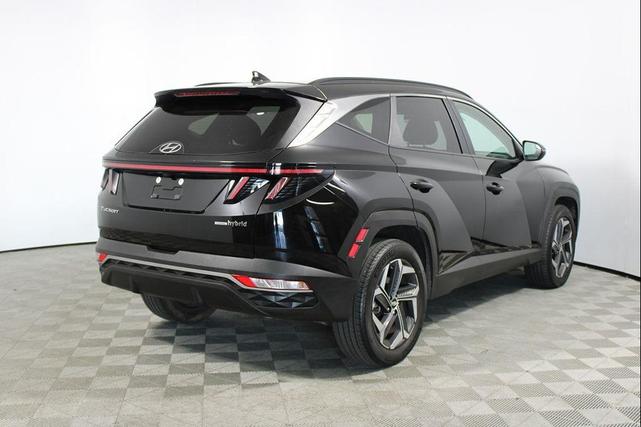 Photo of 2023 Phantom Black Hyundai TUCSON Hybrid