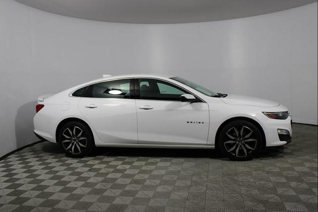Photo of 2024 Summit White Chevrolet Malibu