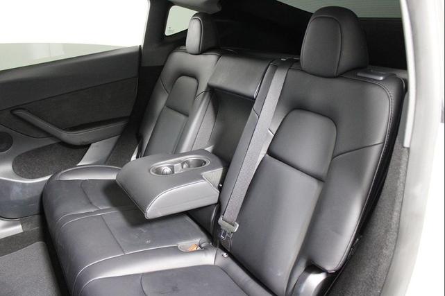 Photo of 2023 Pearl White Multi-Coat Tesla Model Y