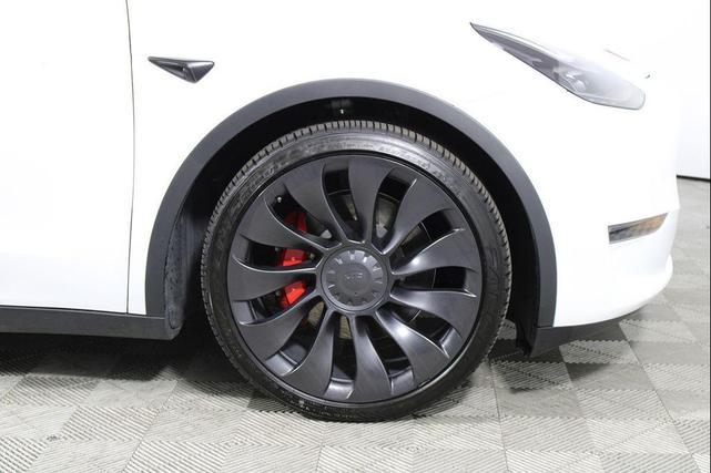 Photo of 2023 Pearl White Multi-Coat Tesla Model Y