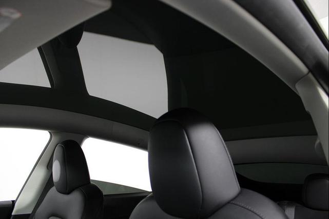Photo of 2023 Pearl White Multi-Coat Tesla Model Y