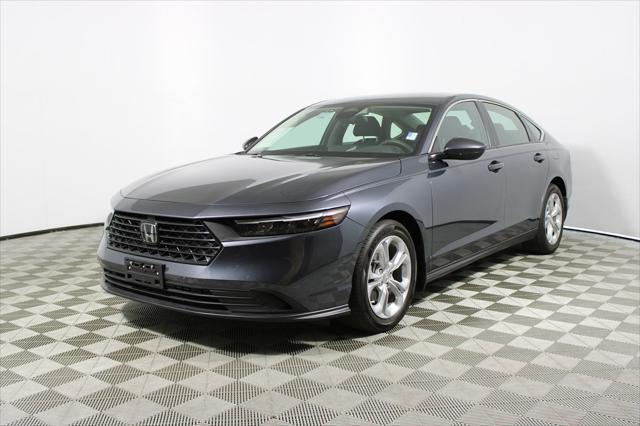 Photo of 2023 Meteorite Gray Metallic Honda Accord