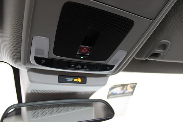 Photo of 2023 Meteorite Gray Metallic Honda Accord